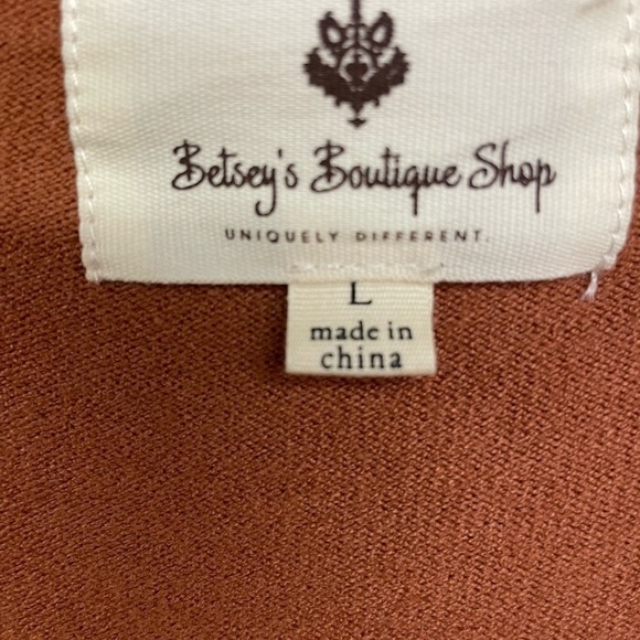 BETSYS boutique shop sweater - Picture 2 of 2
